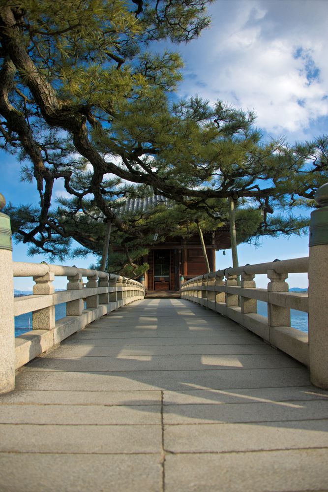 浮御堂