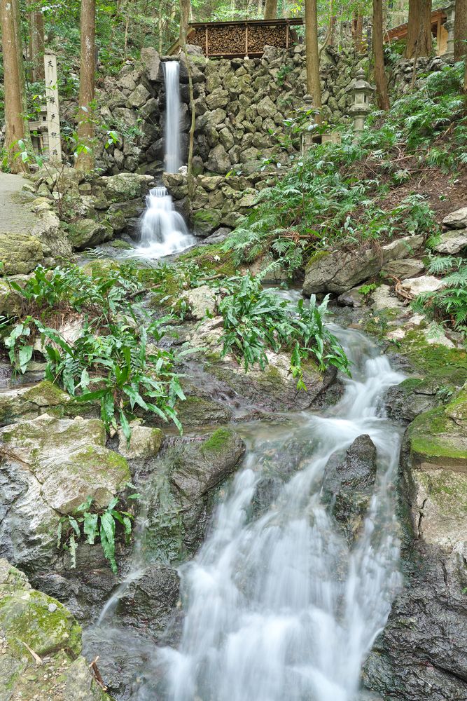 天の岩戸(恵利原の水穴)の画像 - 2枚目