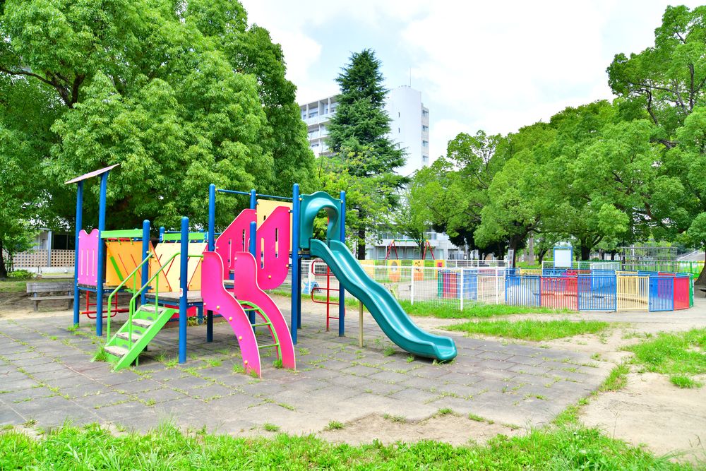 緑の公園 まつぶし緑の丘公園（松伏町）複合遊具の広場／公園へ行こう！