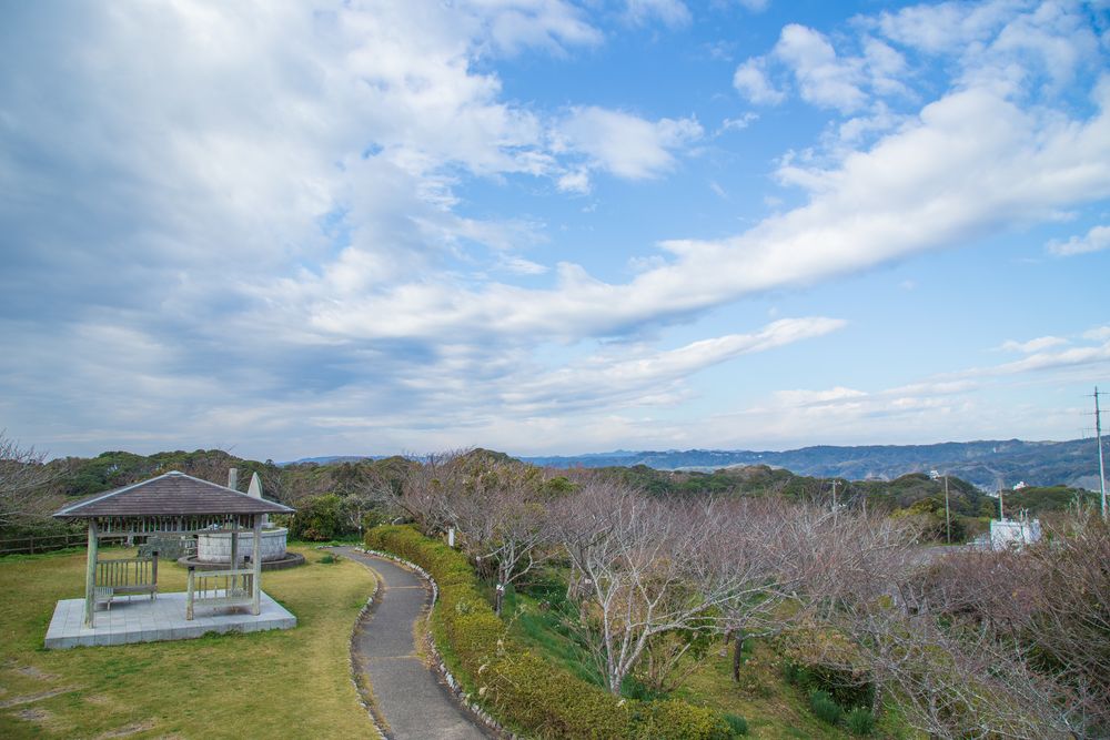 官軍塚(米国汽船ハーマン号遭難者公園墓地)の画像 - 2枚目
