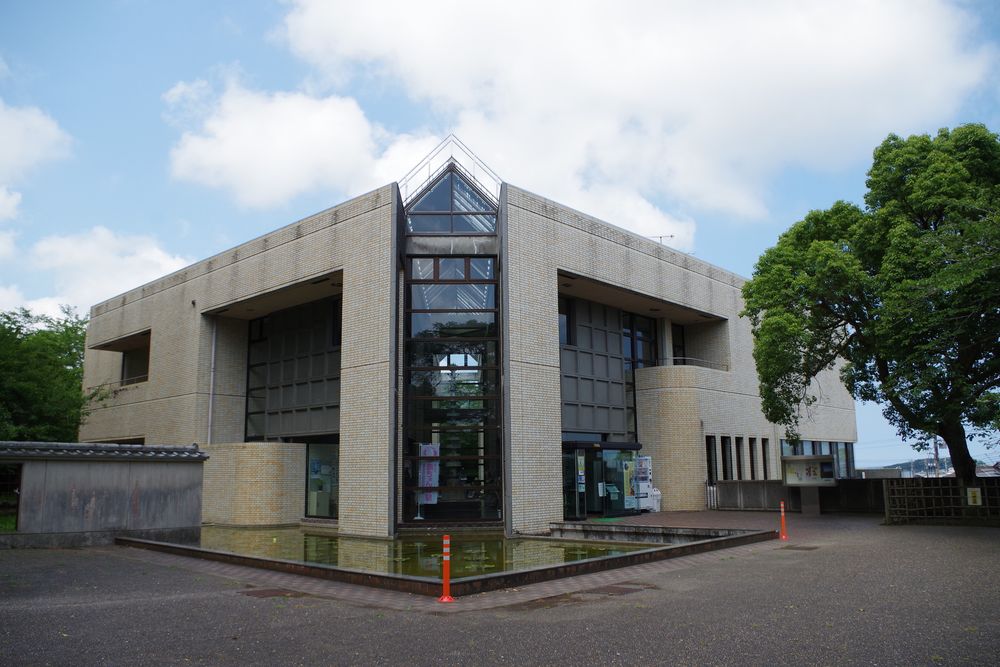 館山市立博物館