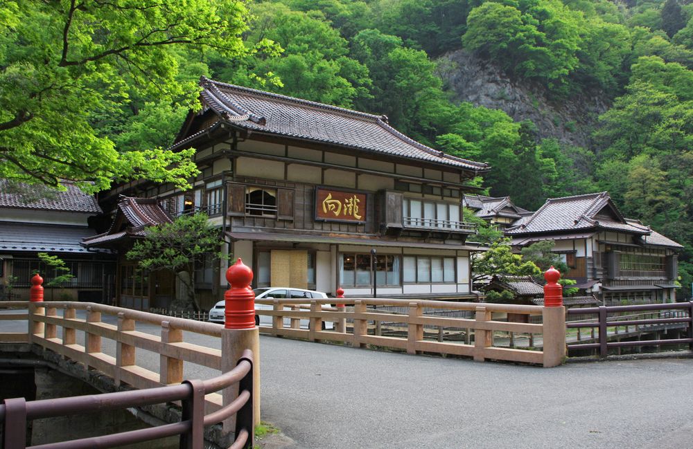 東山温泉