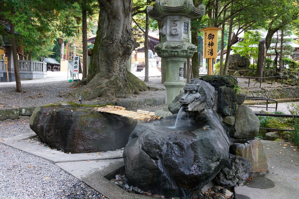 諏訪大社 下社 秋宮の画像 - 3枚目