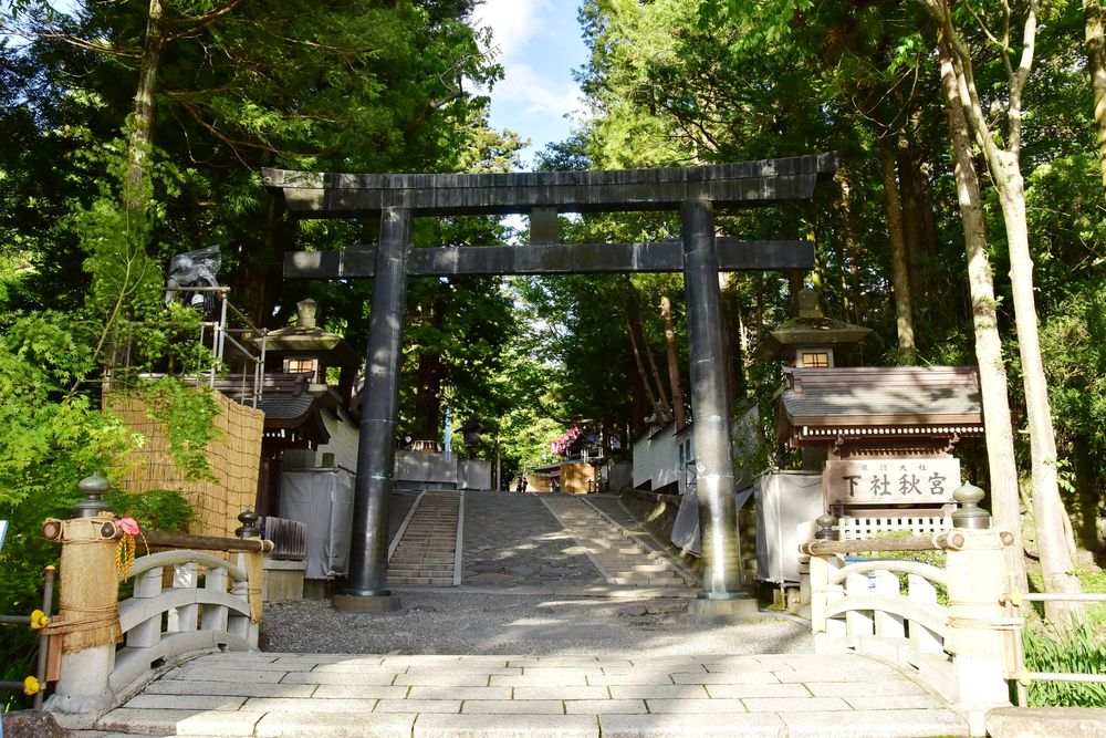 諏訪大社 下社 秋宮の画像 - 4枚目