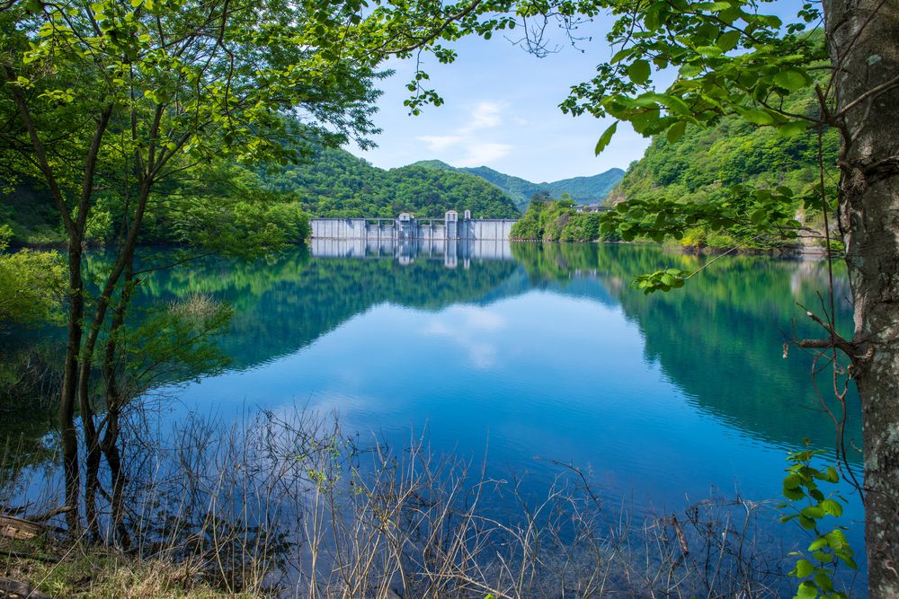 奥四万湖の画像 - 5枚目