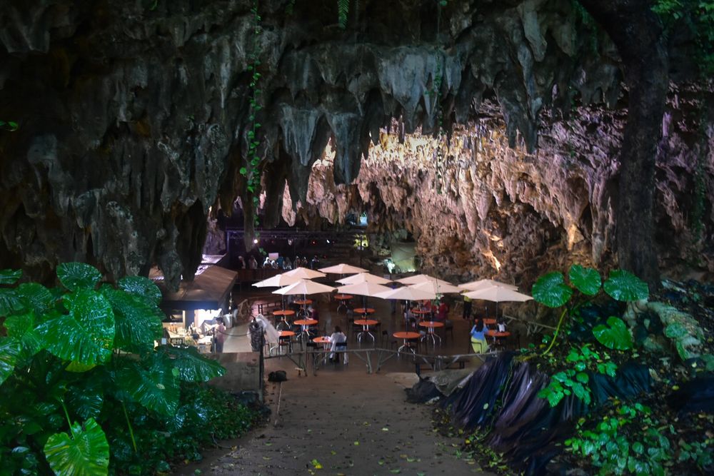 ガンガラーの谷】の周辺スポット・アクセス・口コミ - Prism Japan