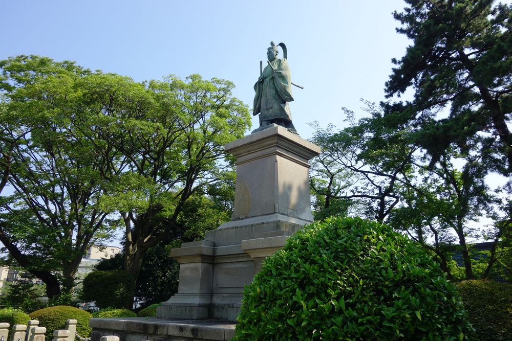 掃部山公園