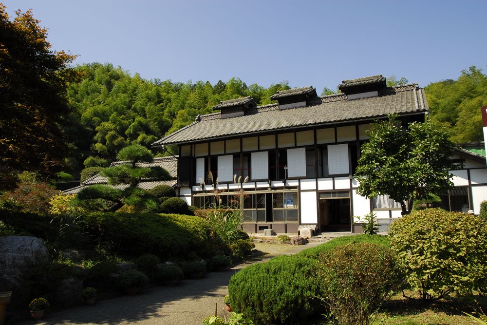 高山社跡】の周辺スポット・アクセス・口コミ - Prism Japan