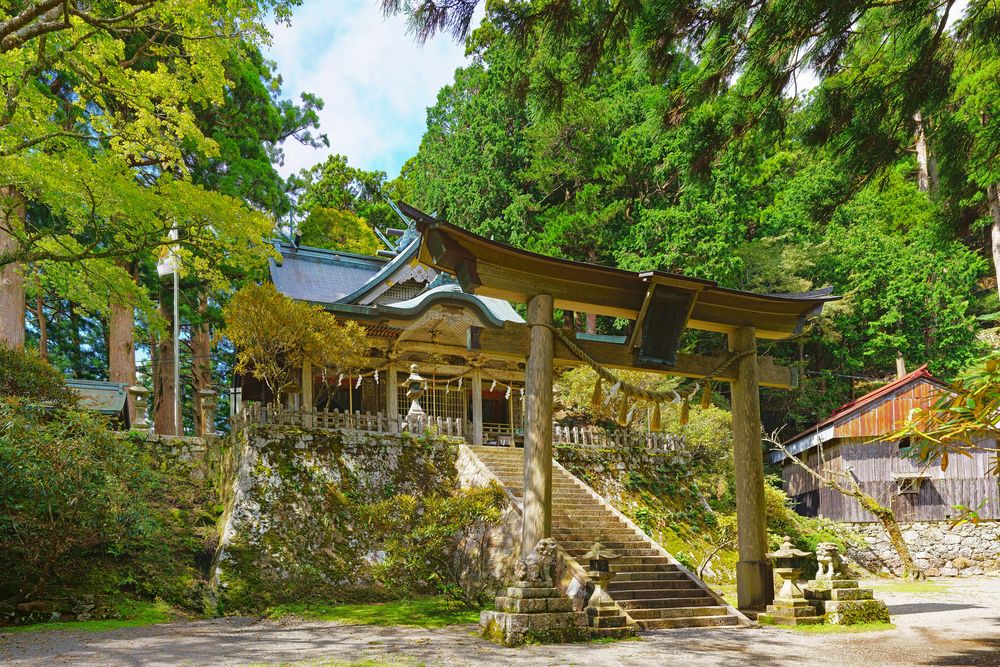 玉置神社】のご利益・お守り・アクセス - Prism Japan