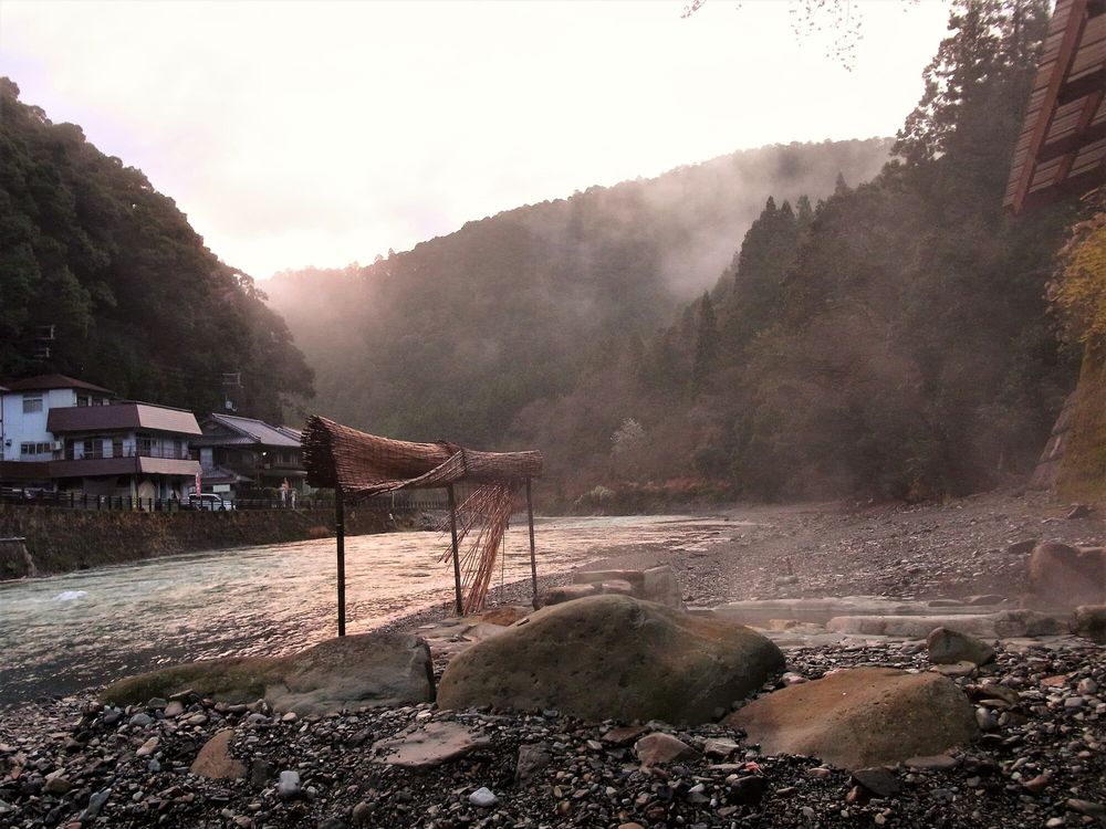 川湯温泉