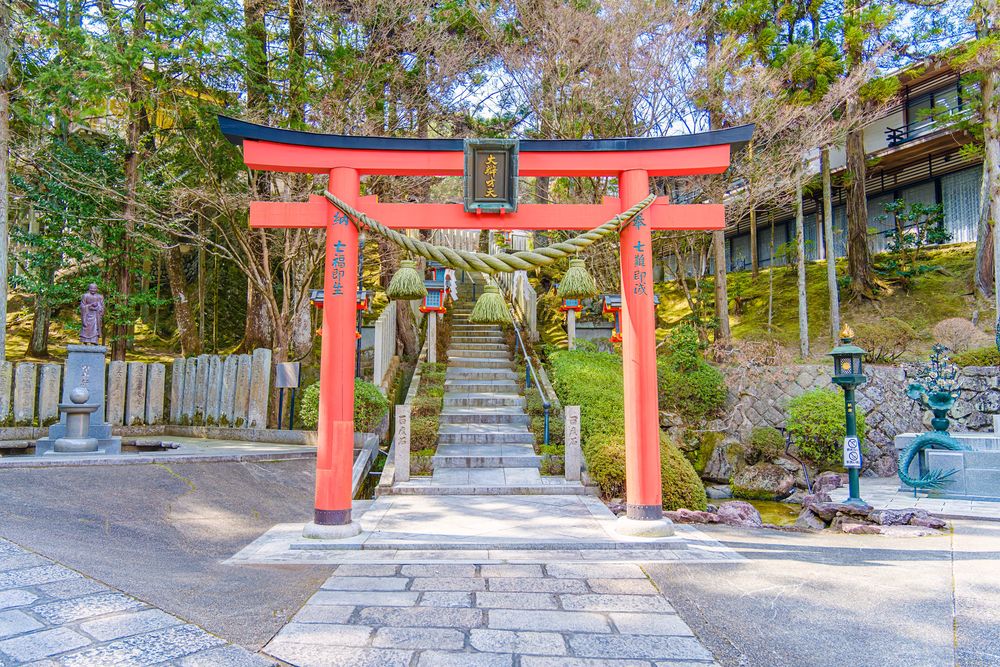 霊山寺