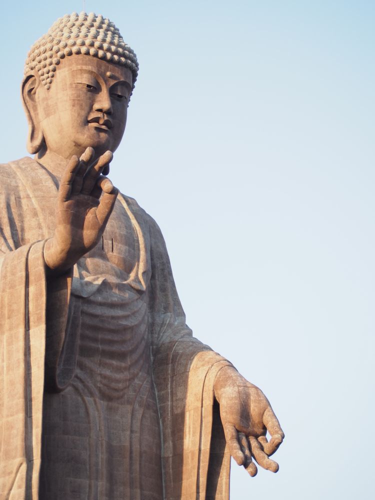 ありがたい　牛久大仏　クリスタル　オブジェ ありがたい 牛久大仏 クリスタル オブジェ - メルカリ