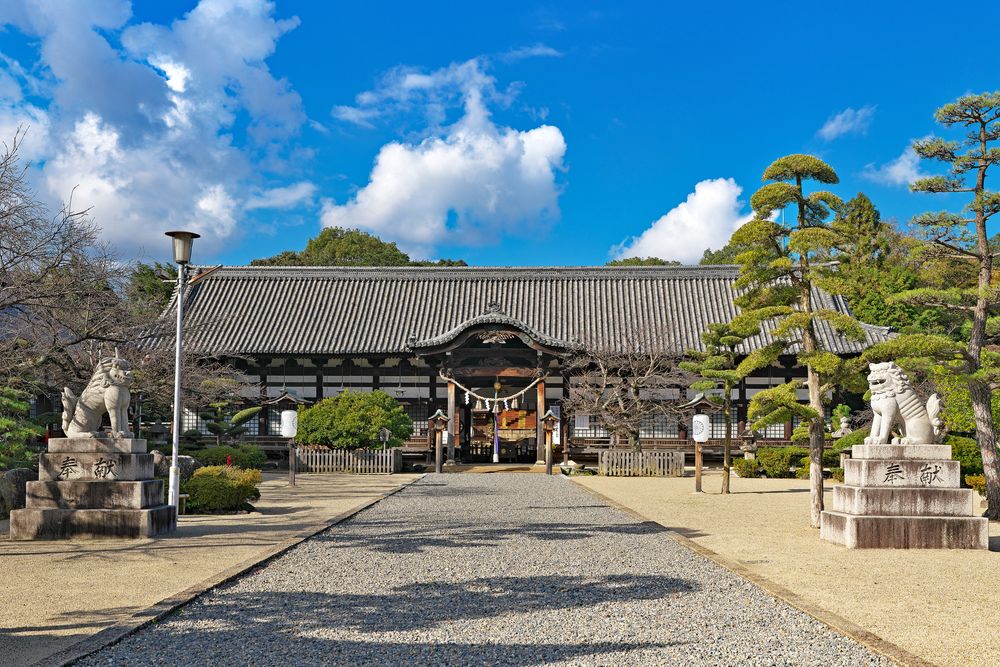 誉田八幡宮】のご利益・お守り・アクセス - Prism Japan