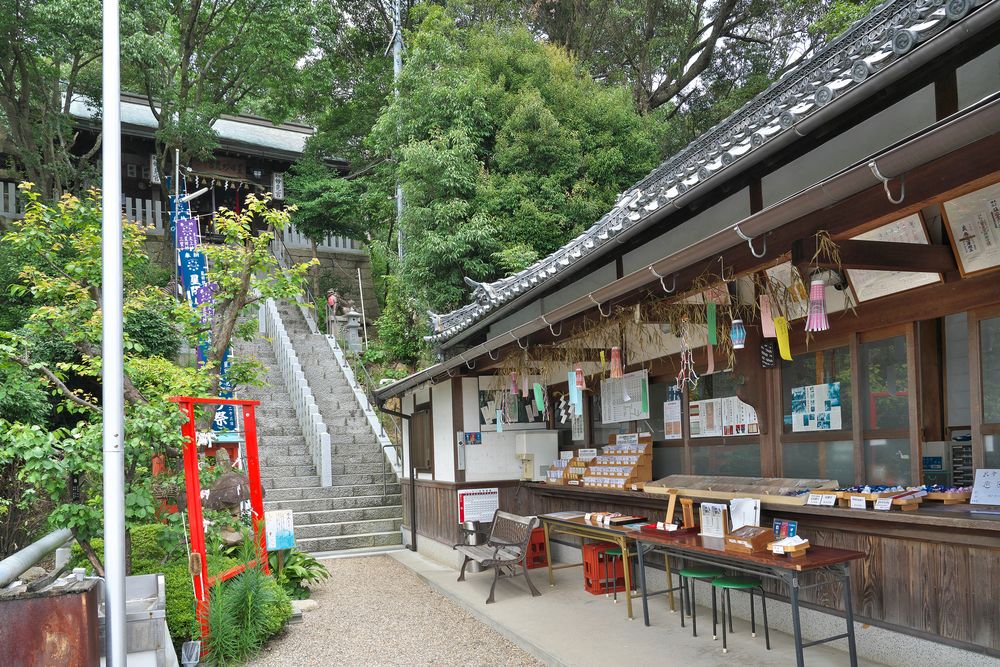 星田妙見宮(小松神社)