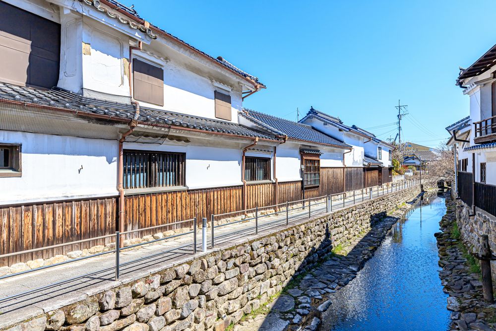 吉井 白壁の町並み】の周辺スポット・アクセス・口コミ - Prism Japan