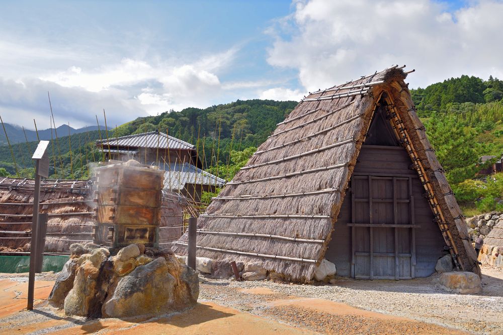 湯の花採取小屋