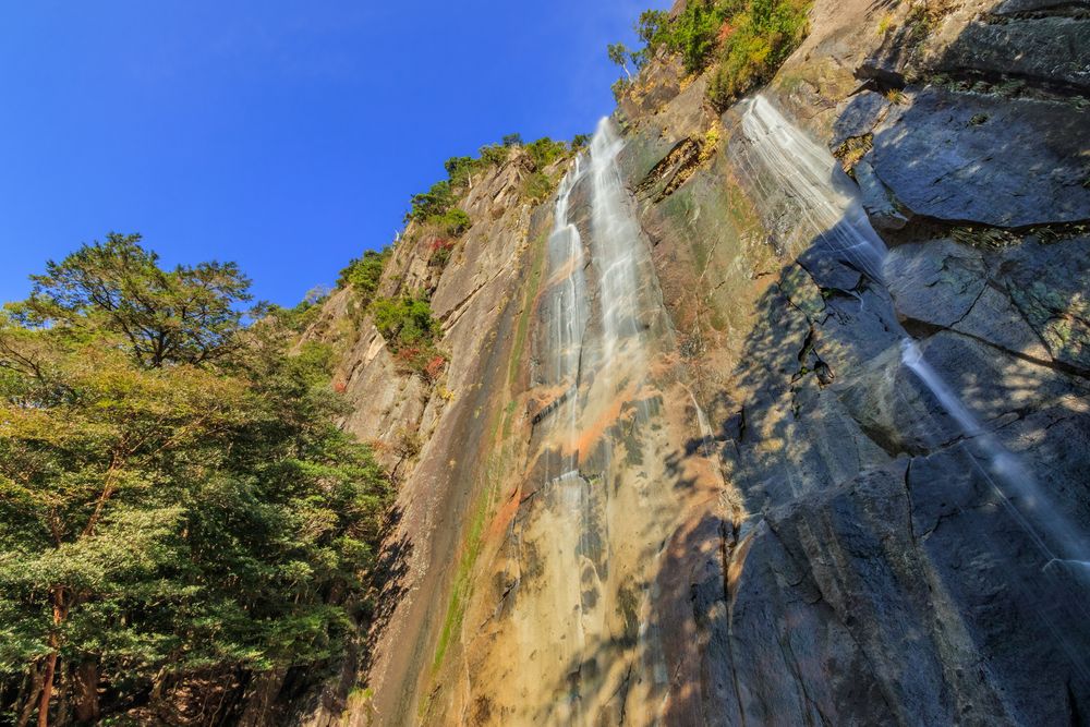 行縢の滝】の周辺スポット・アクセス・口コミ - Prism Japan