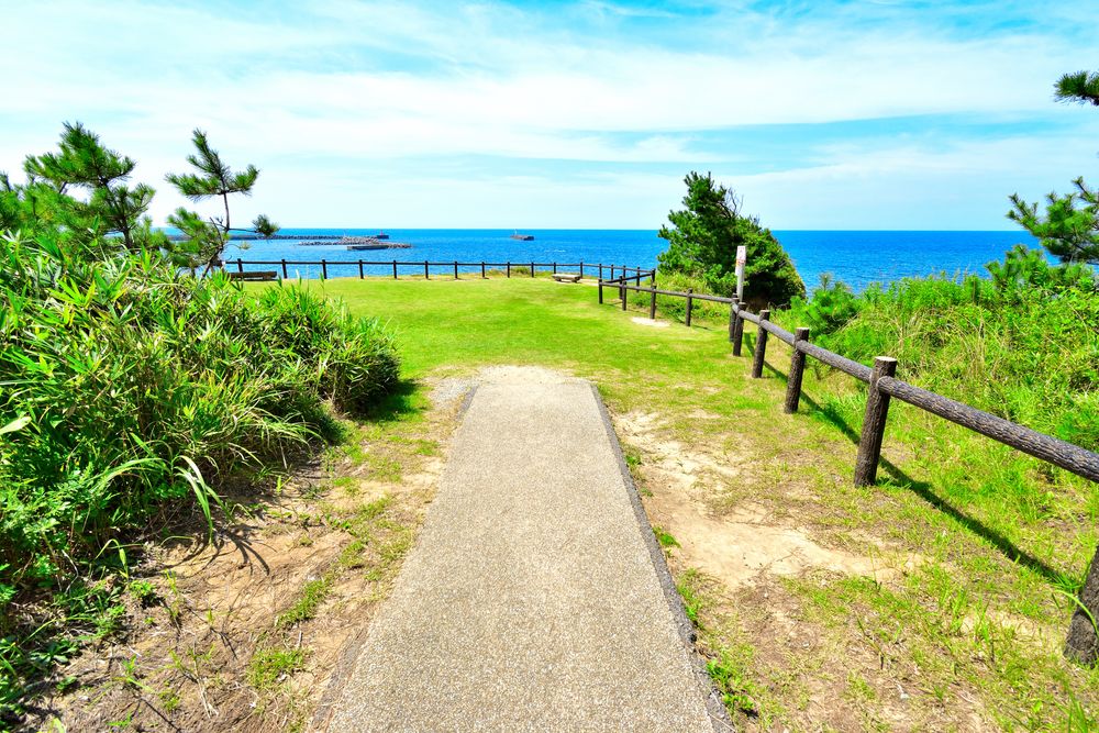 尼御前岬の画像 - 4枚目