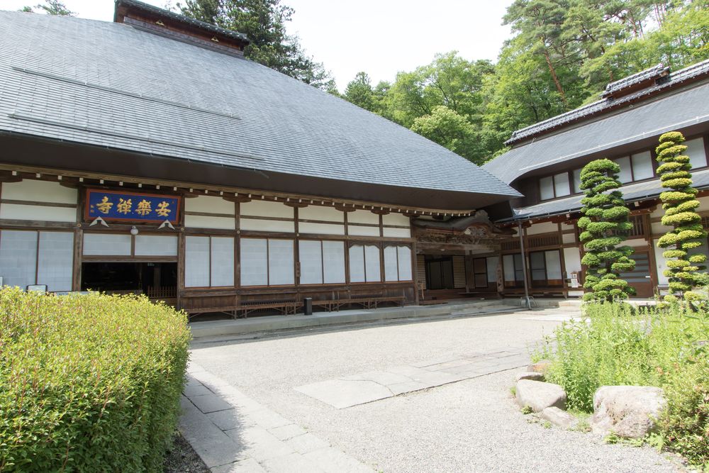 安楽寺の画像 - 2枚目