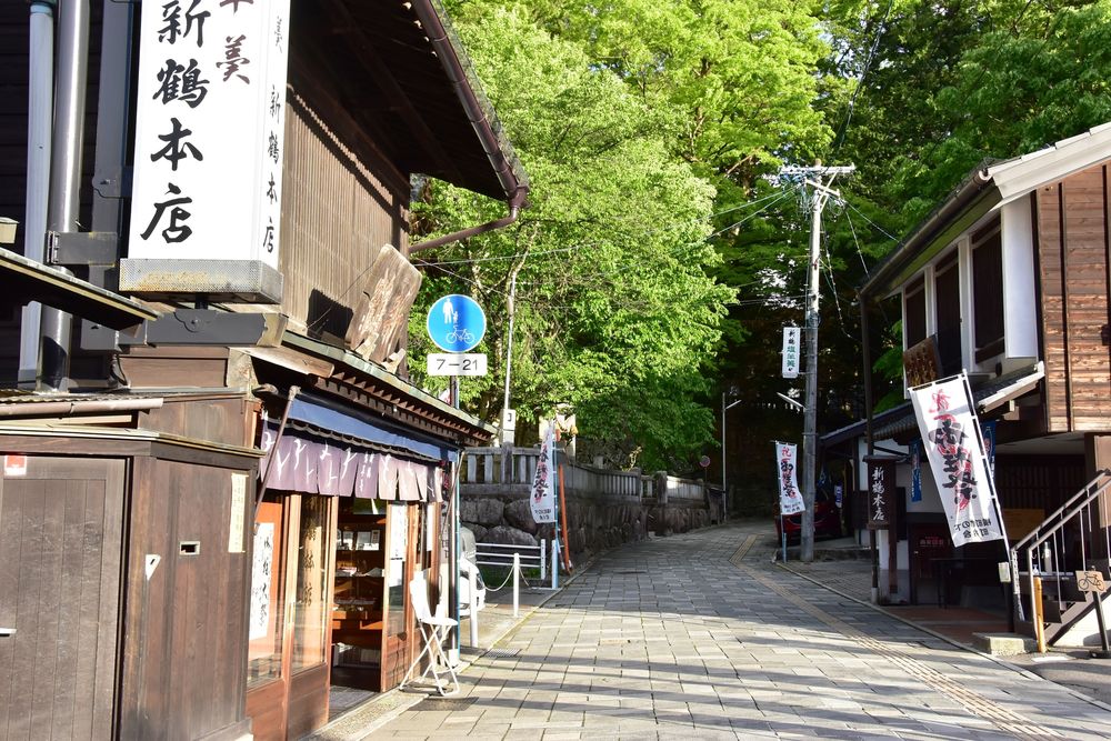 下諏訪温泉】の周辺スポット・アクセス・口コミ - Prism Japan