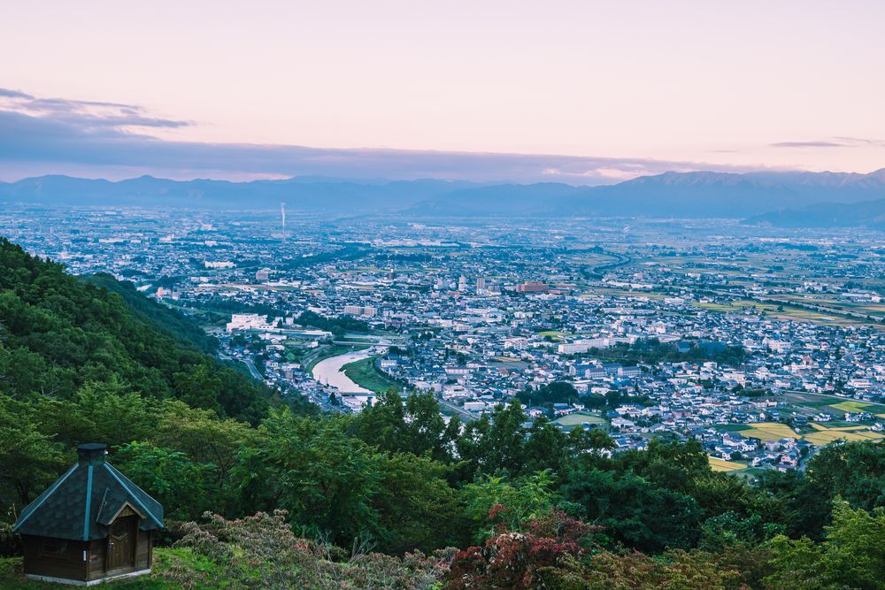 展望広場】の周辺スポット・アクセス・口コミ - Prism Japan