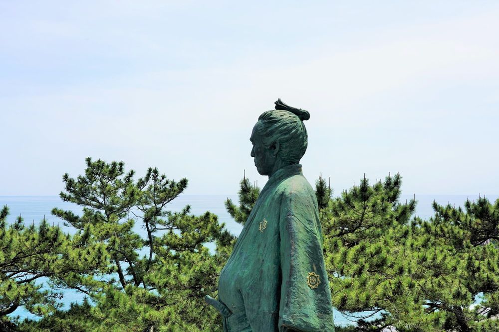 坂本龍馬像】の周辺スポット・アクセス・口コミ - Prism Japan