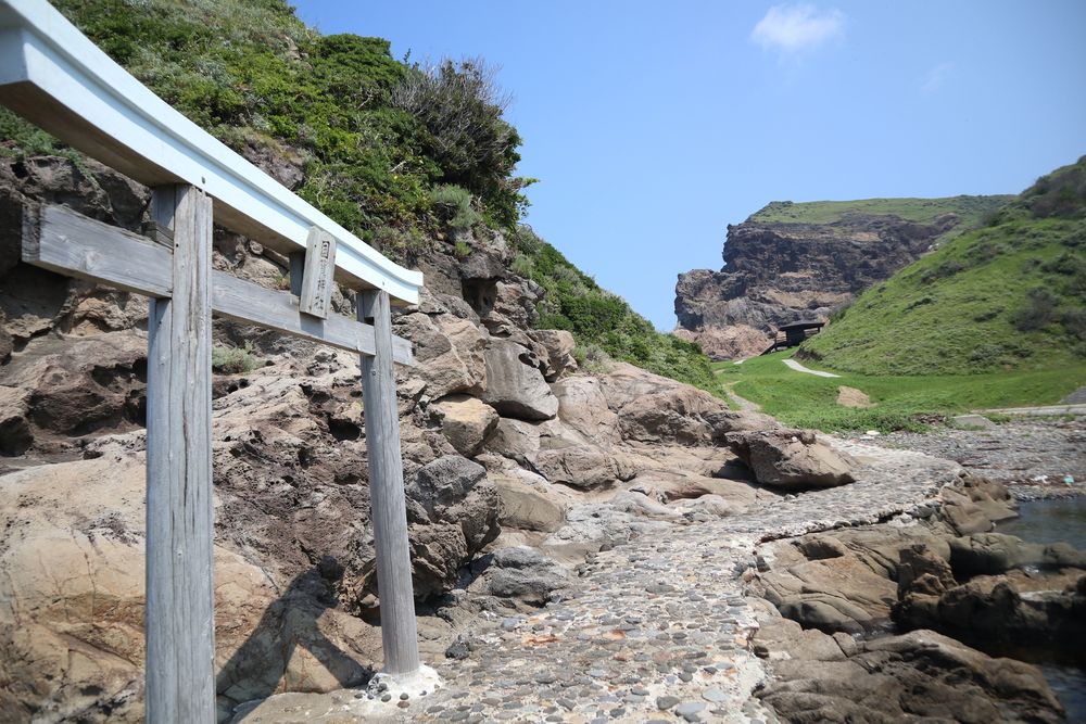 隠岐国賀海岸の画像 - 2枚目