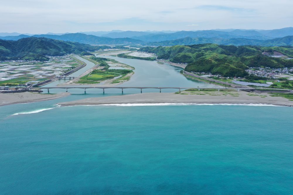 仁淀川】の周辺スポット・アクセス・口コミ - Prism Japan