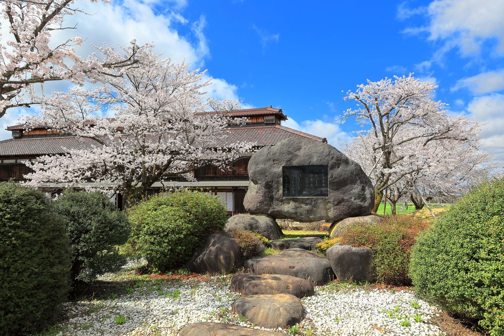 松ヶ岡開墾記念館】の周辺スポット・アクセス・口コミ - Prism Japan