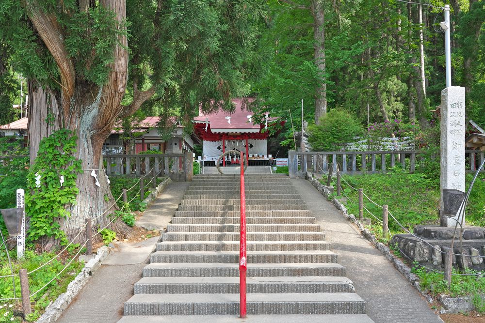 御座石神社の画像 - 4枚目