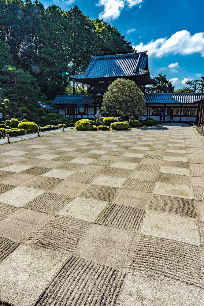 東福寺 行ってきました！ 京都！ in April, 2026 東福寺の回廊とお庭は