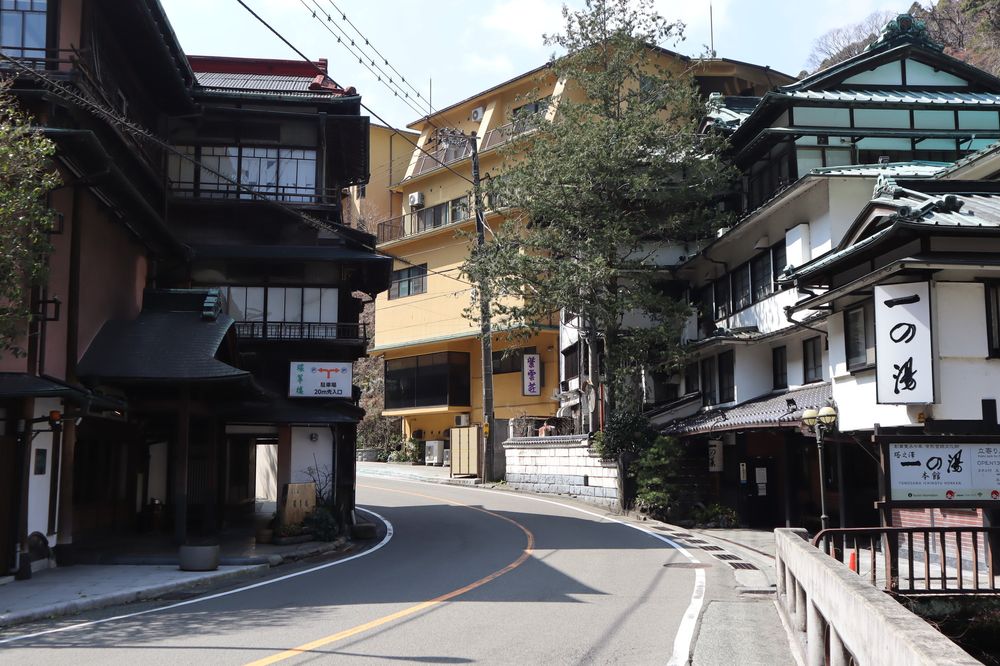 塔之沢温泉