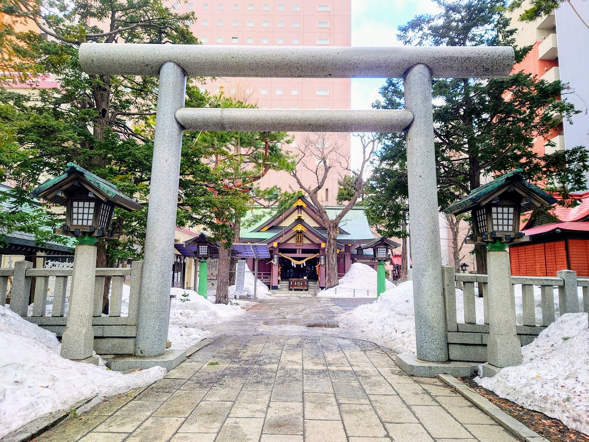 三吉神社