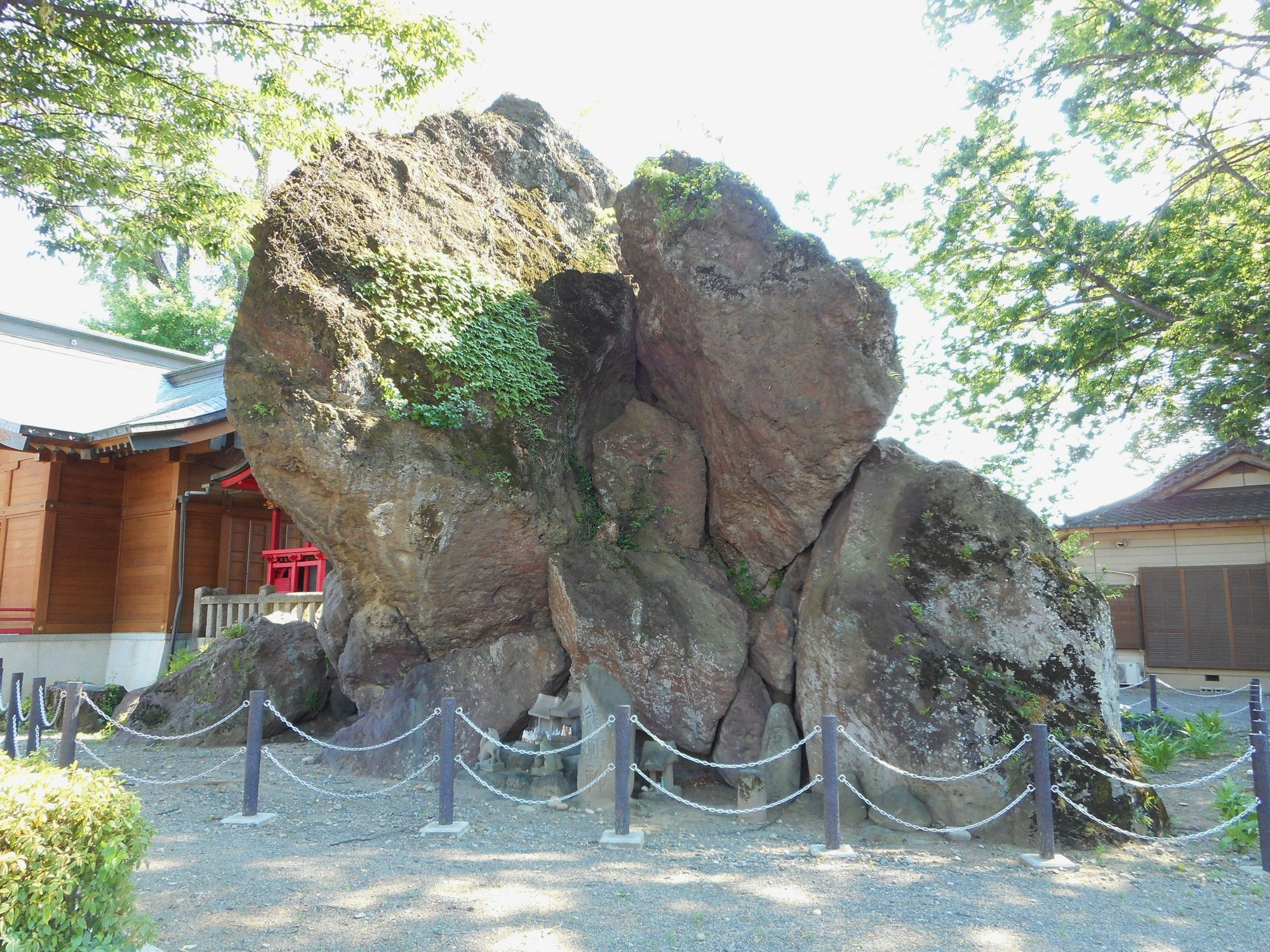 岩神稲荷神社の画像 - 2枚目