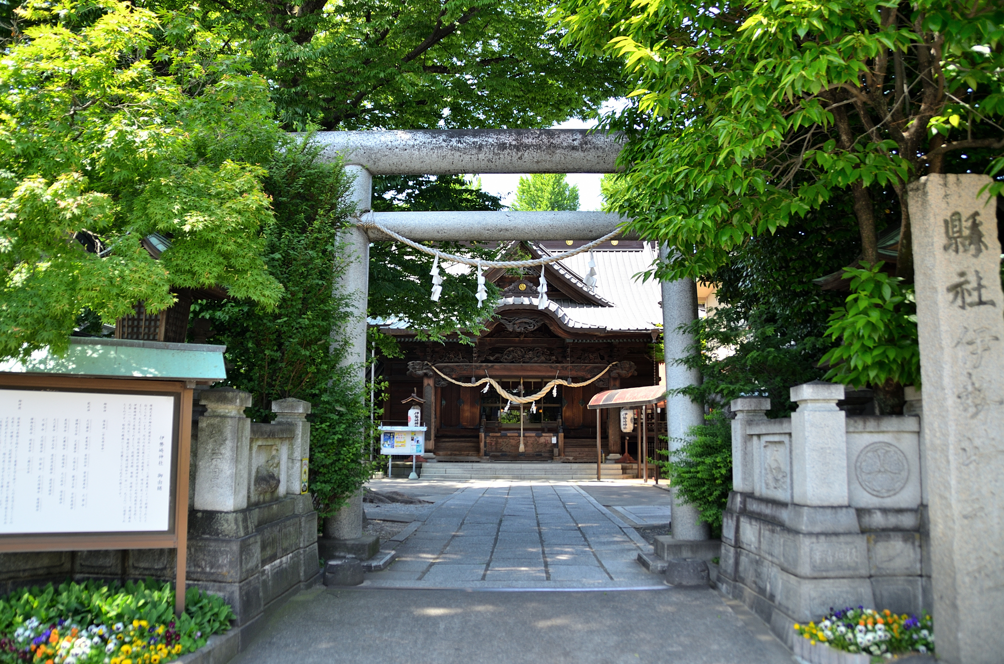 伊勢崎神社