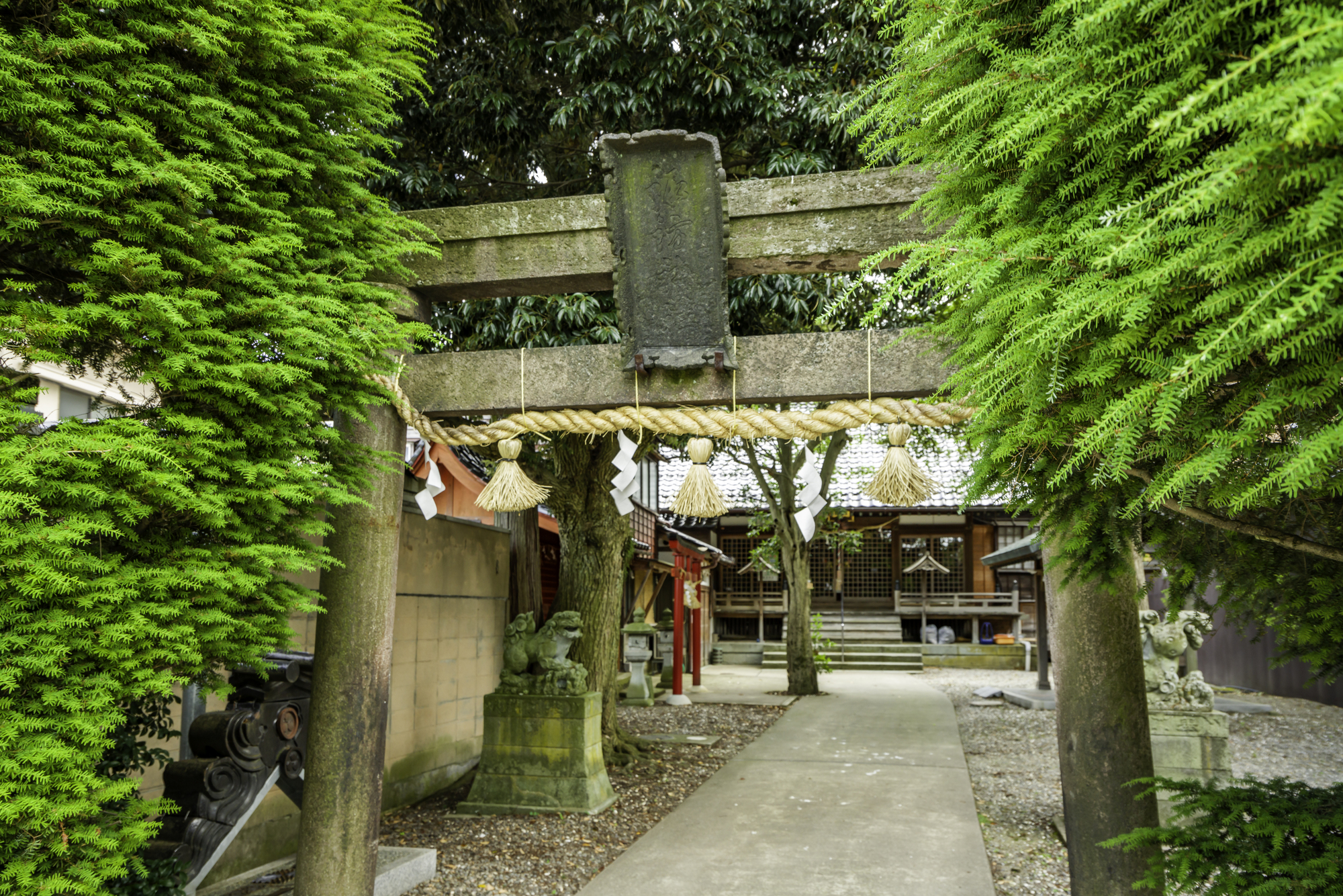 諏訪神社（石川県金沢市）