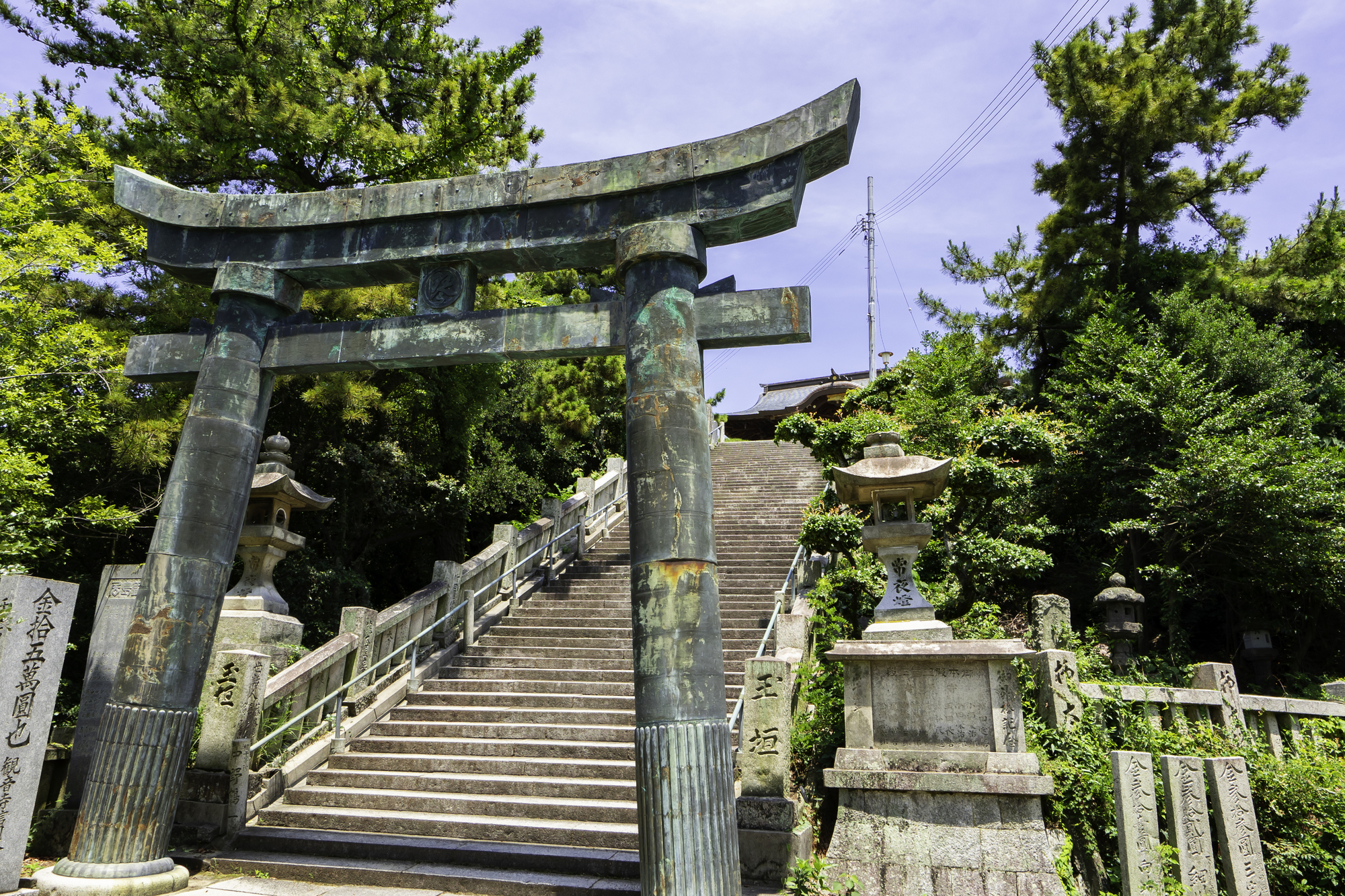琴弾八幡宮