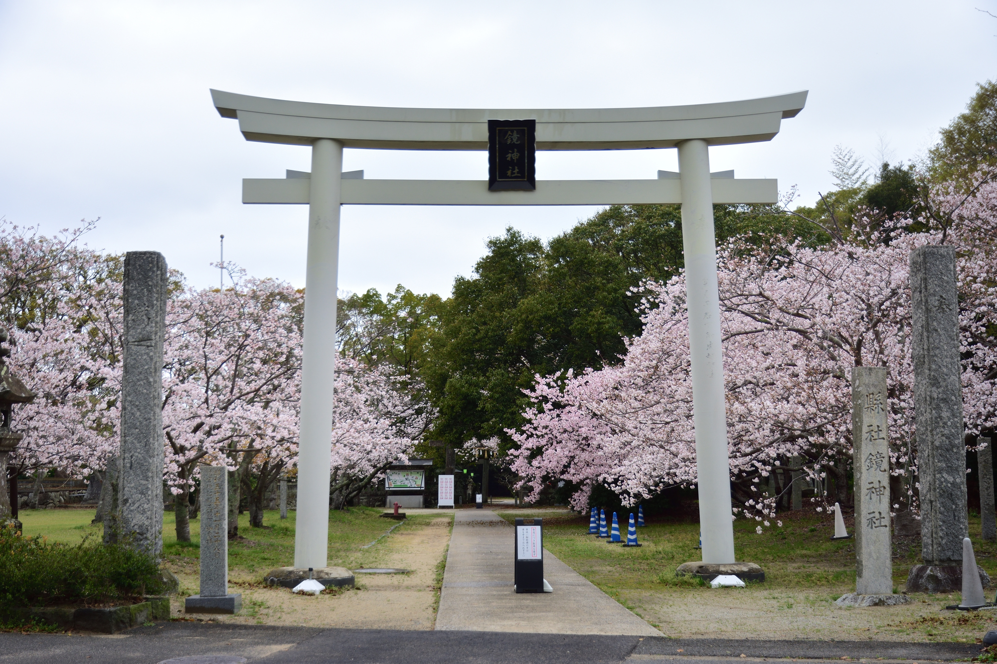 鏡神社