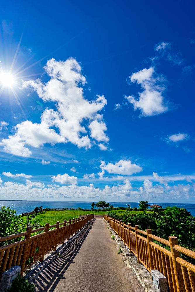 知念岬公園】の周辺スポット・アクセス・口コミ - Prism Japan