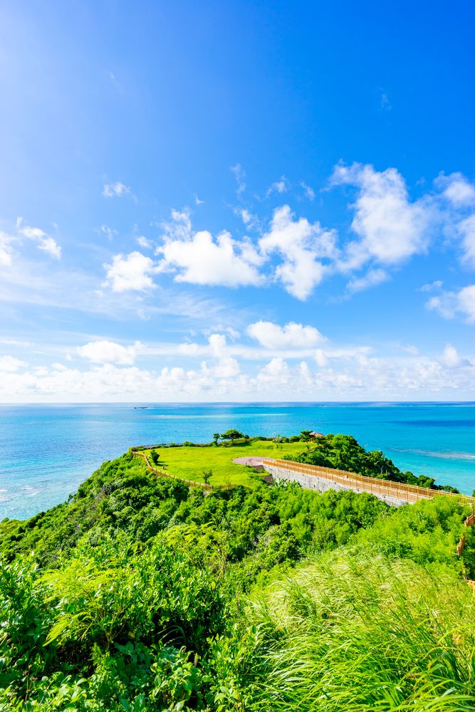 知念岬公園】の周辺スポット・アクセス・口コミ - Prism Japan