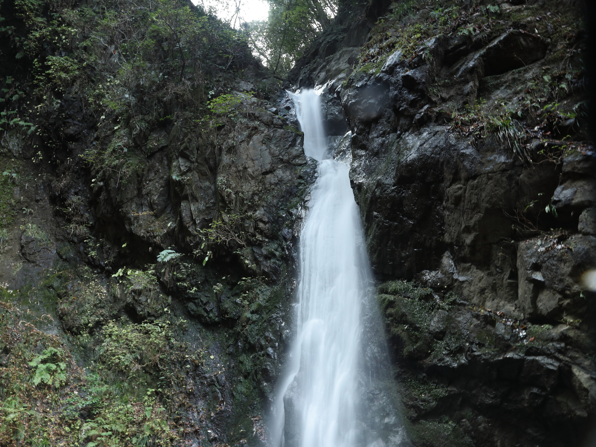 塩川滝の画像 - 2枚目
