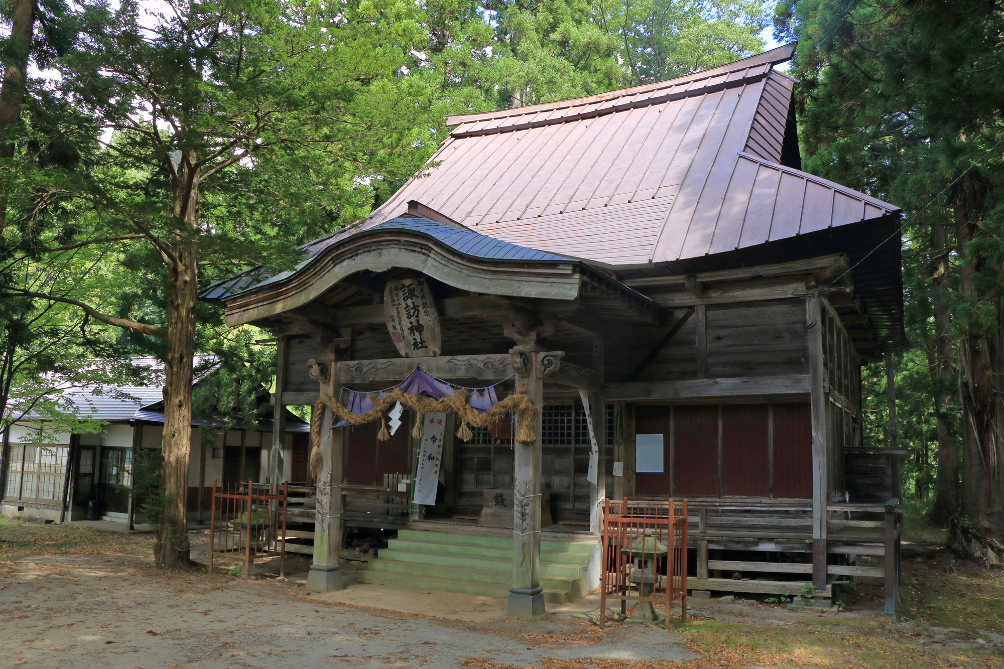 千国諏訪神社