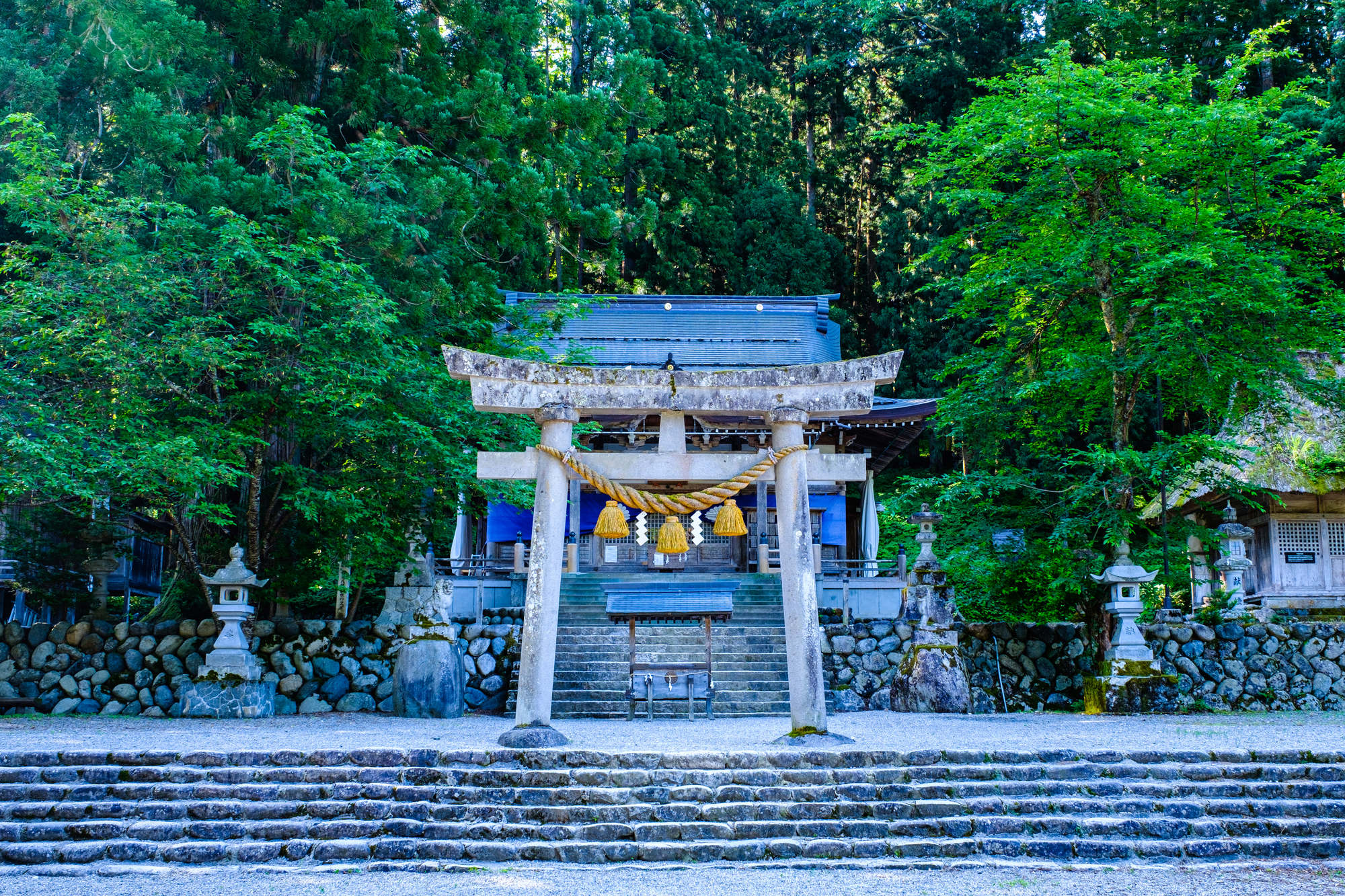 白川八幡神社