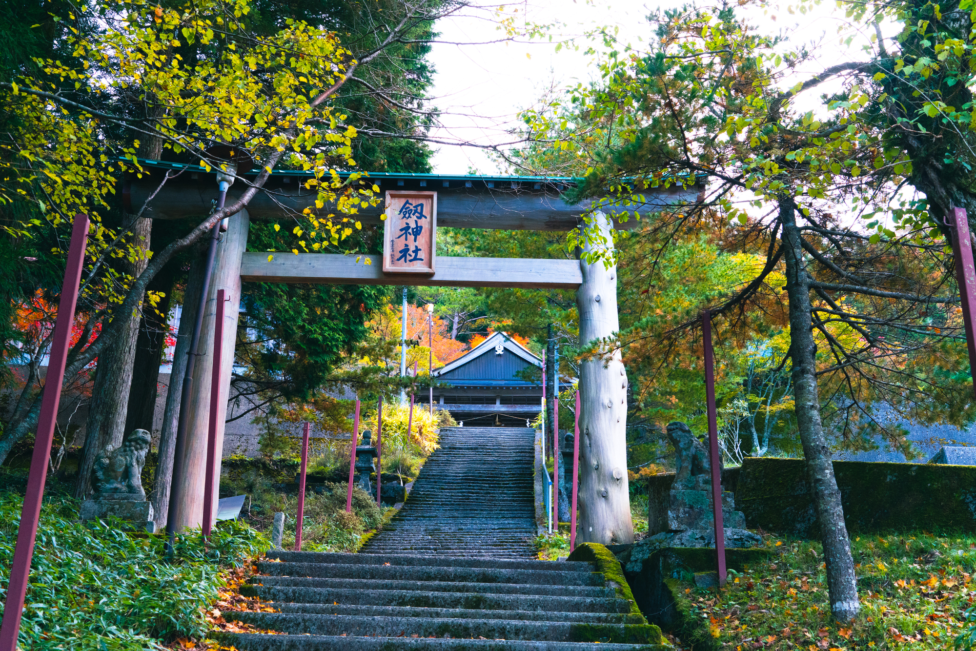 劔神社（徳島県三好市）の画像 - 2枚目