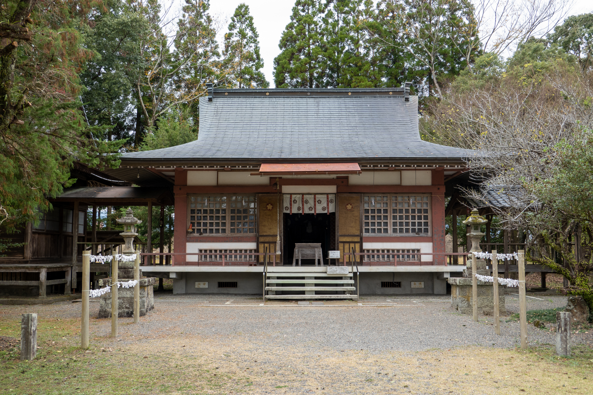 相良護国神社
