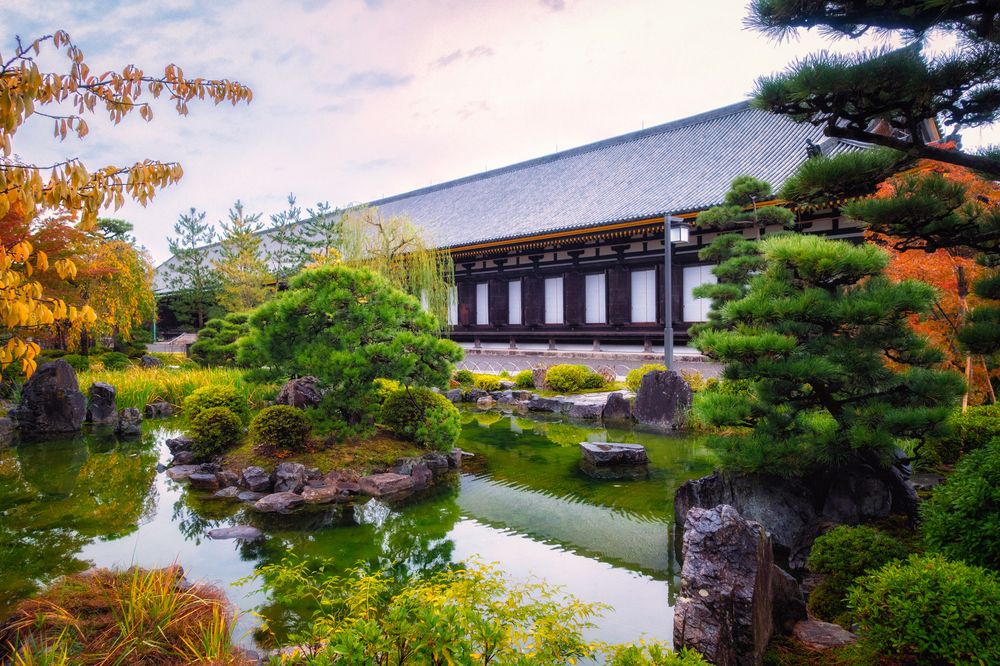 蓮華王院 三十三間堂】の周辺スポット・アクセス・口コミ - Prism Japan