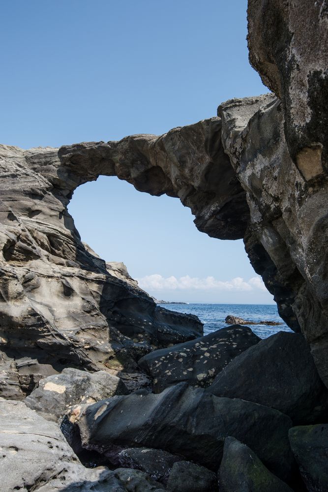 城ヶ島 馬の背洞門の画像 - 2枚目