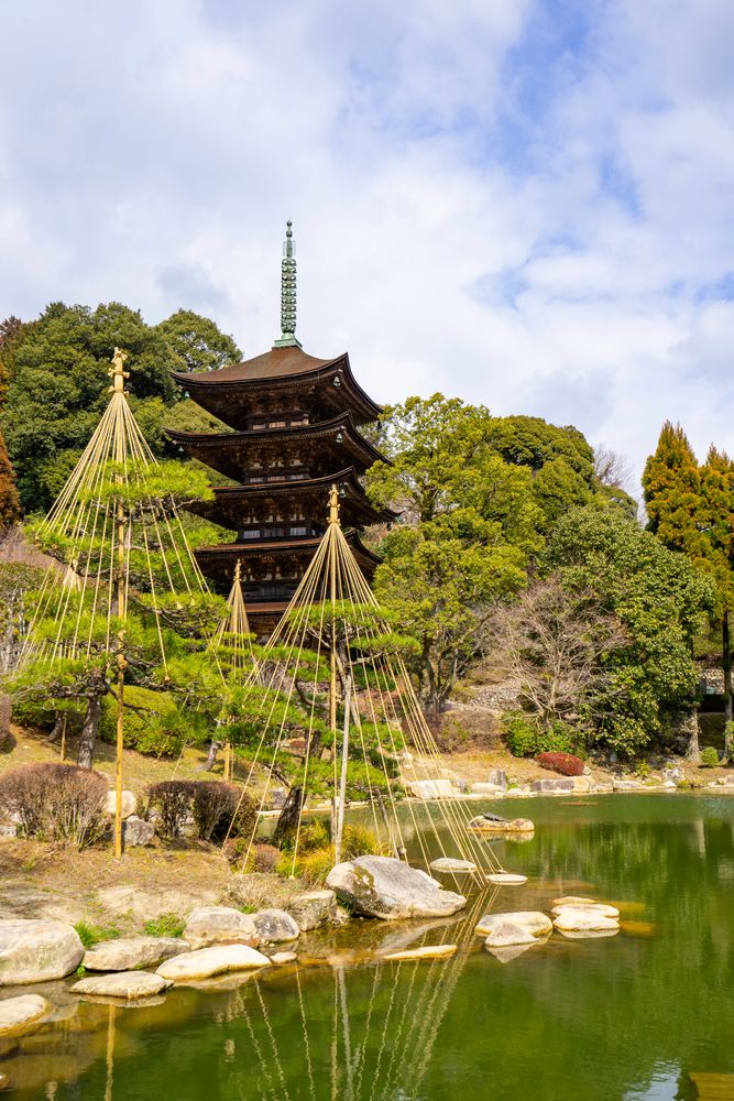 瑠璃光寺の画像 - 3枚目