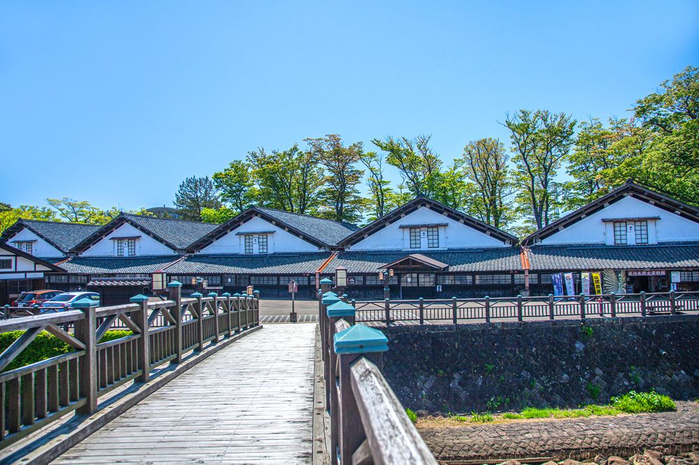 山居倉庫
